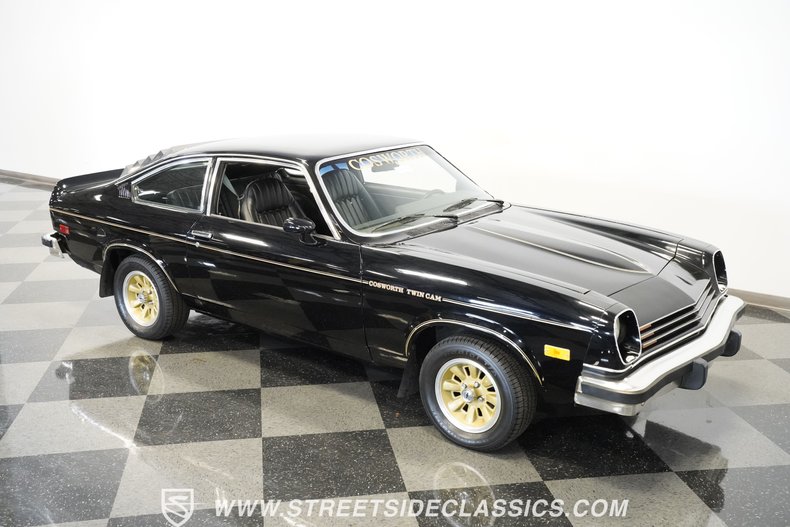 Chevrolet-Vega-1976-Black-Black-46