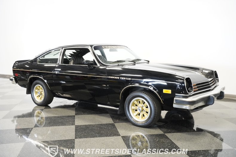 Chevrolet-Vega-1976-Black-Black-7