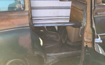 Chevrolet-Wagon-1952-8