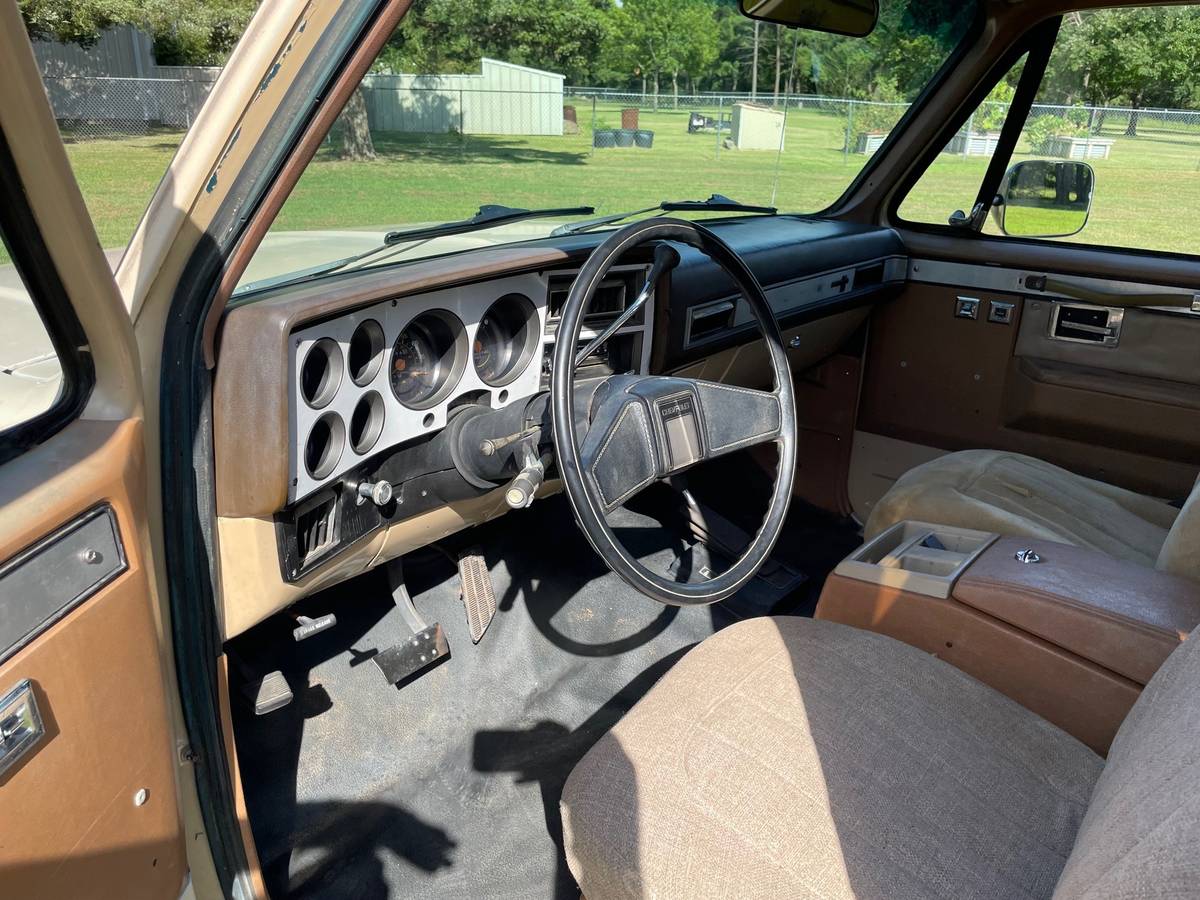 Chevrolet-blazer-12-ton-nominal-1988-brown-13