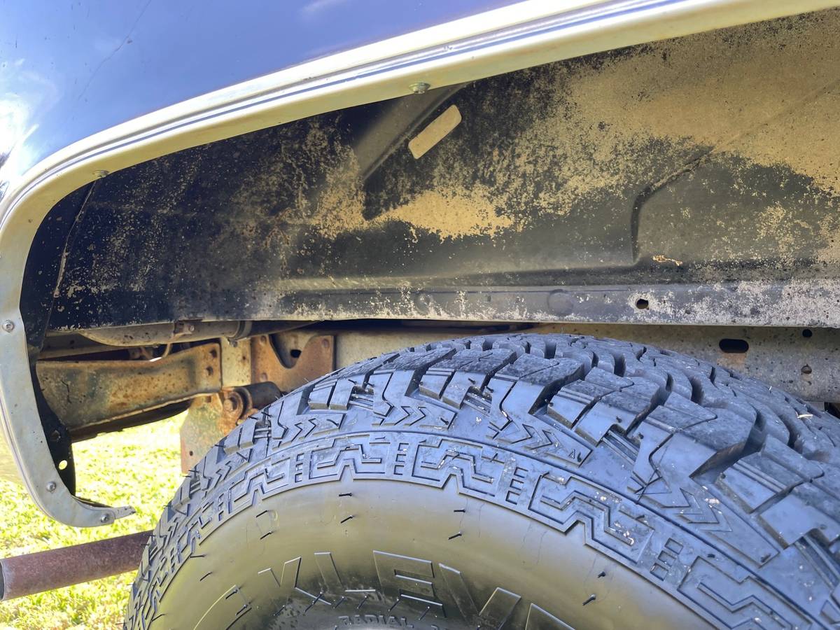 Chevrolet-blazer-12-ton-nominal-1988-brown-9