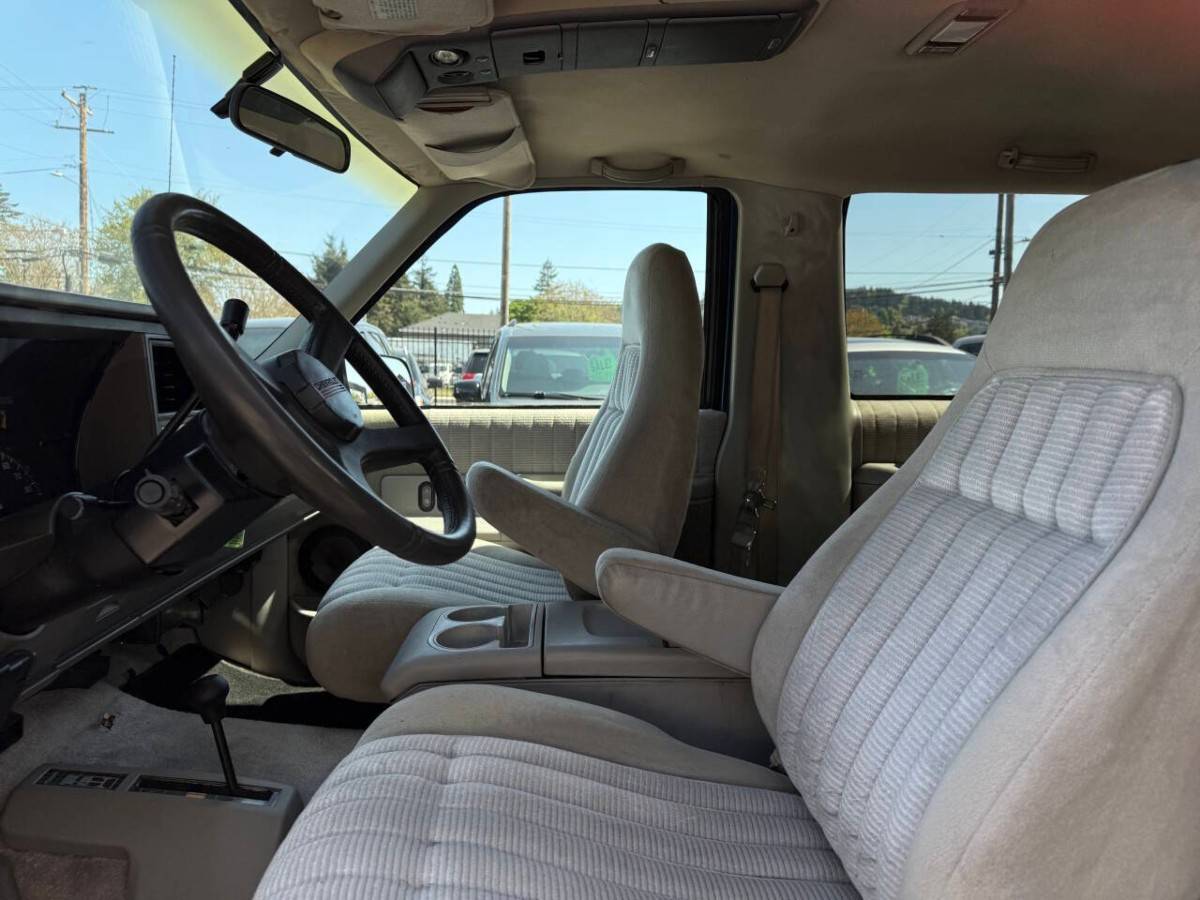 Chevrolet-blazer-silverado-2dr-1994-blue-12