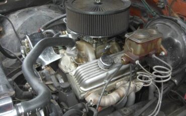 Chevrolet-c-10-1981-custom-12