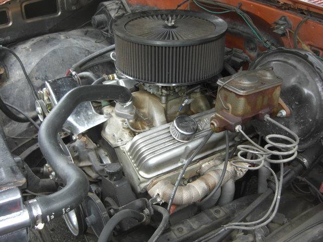 Chevrolet-c-10-1981-custom-12