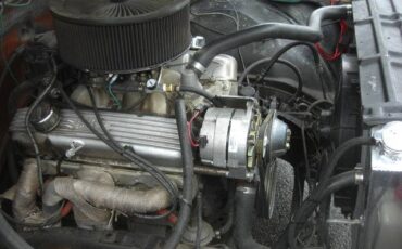 Chevrolet-c-10-1981-custom-14