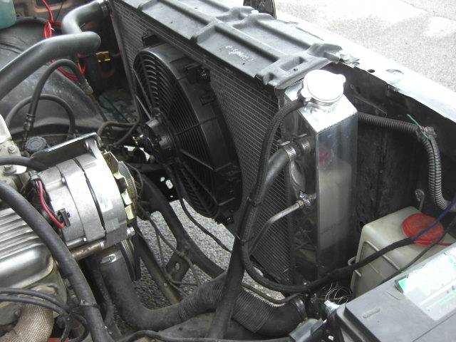 Chevrolet-c-10-1981-custom-15