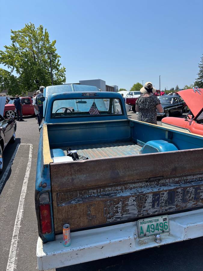 Chevrolet-c10-1970-blue-1