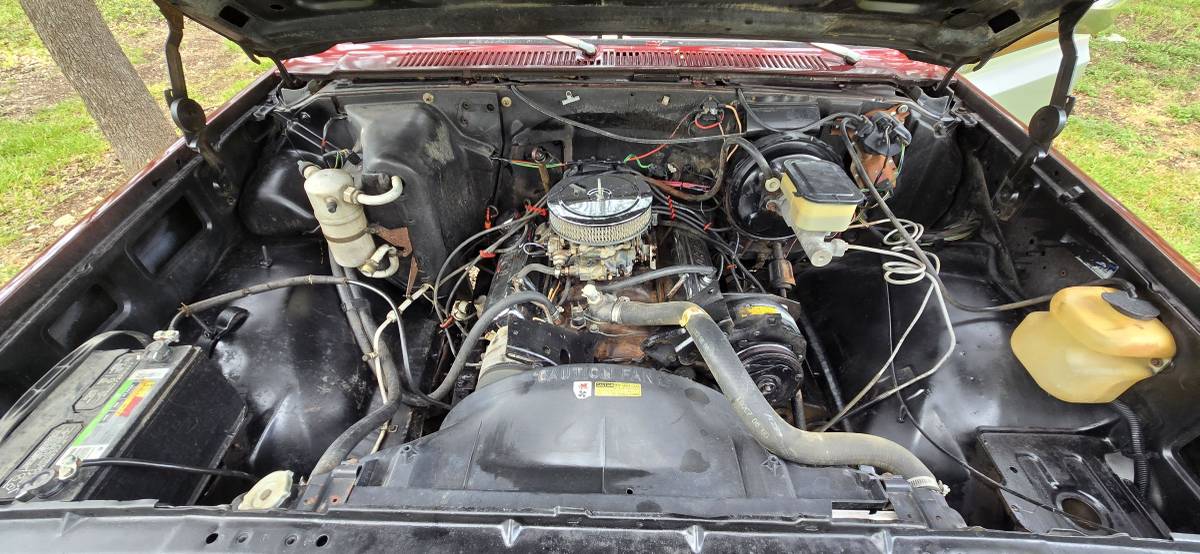 Chevrolet-c10-1984-4