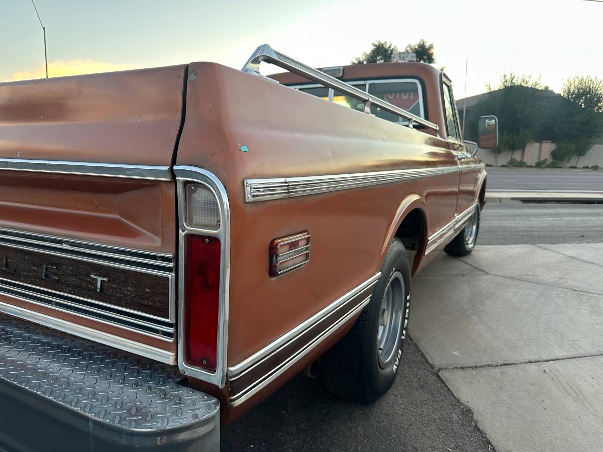 Chevrolet-c10-cheyenne-super-1972-10