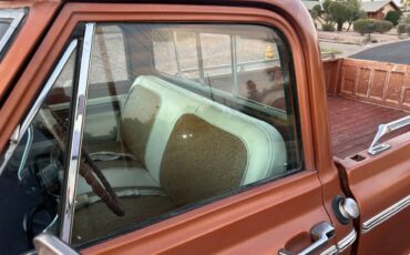 Chevrolet-c10-cheyenne-super-1972-15
