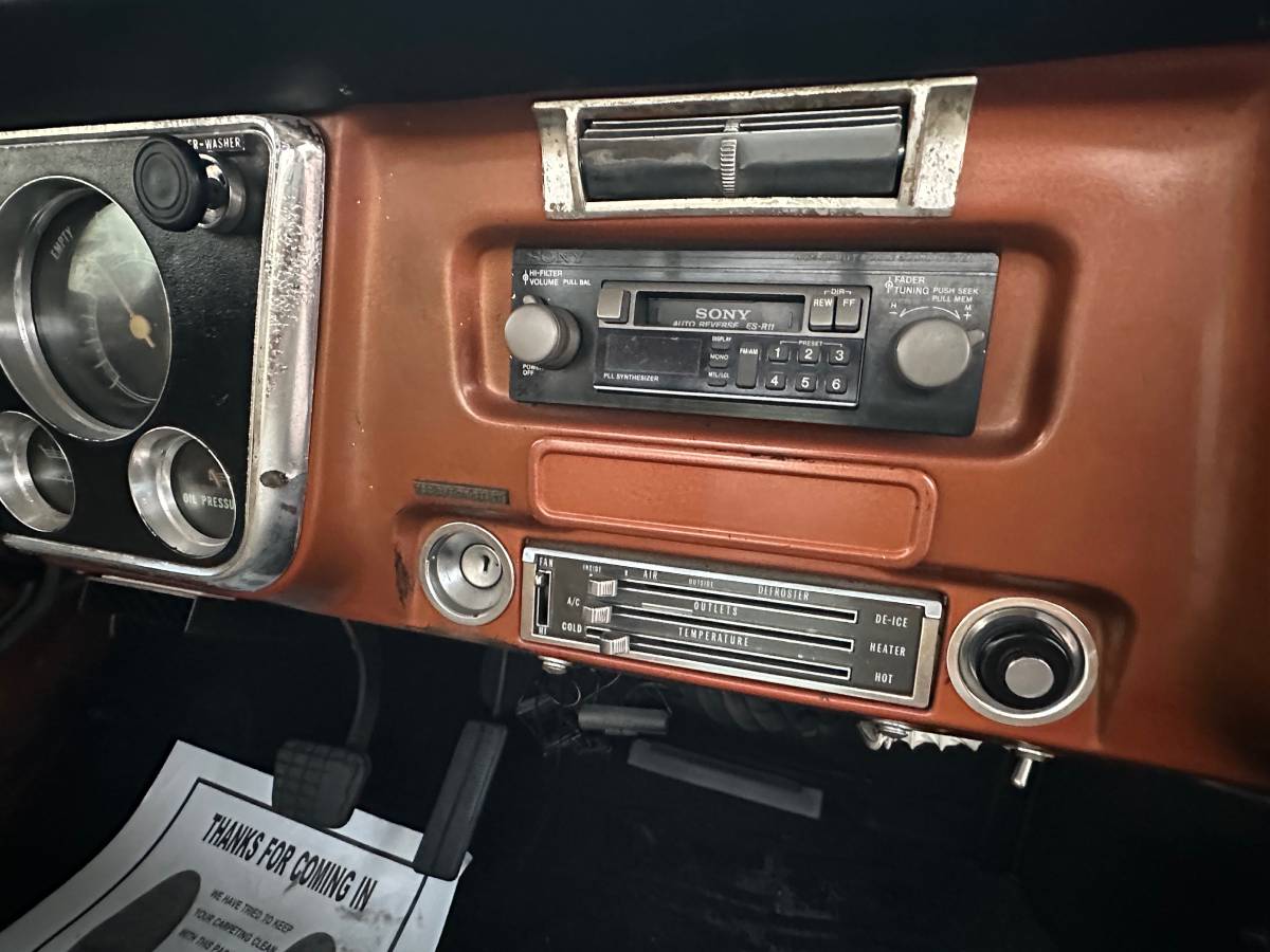 Chevrolet-c10-cheyenne-super-1972-18