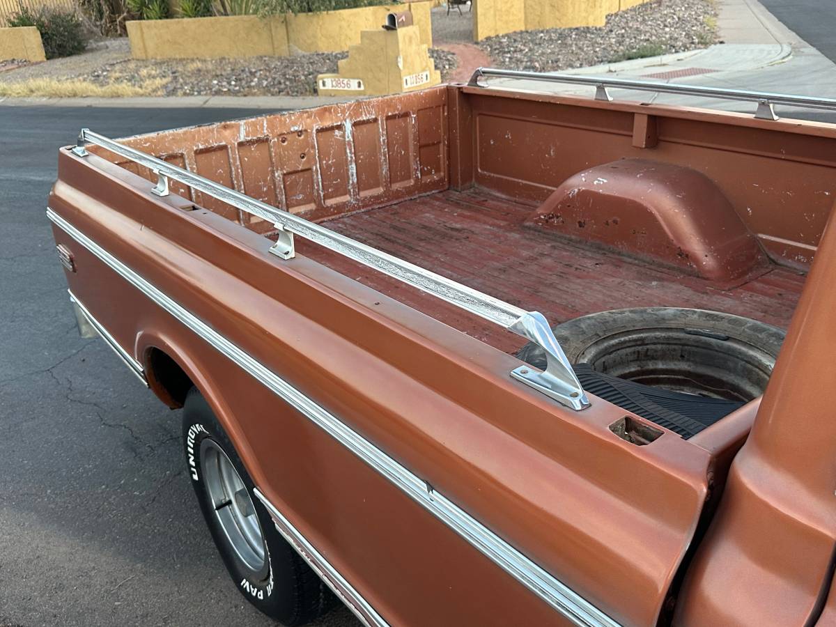 Chevrolet-c10-cheyenne-super-1972-4