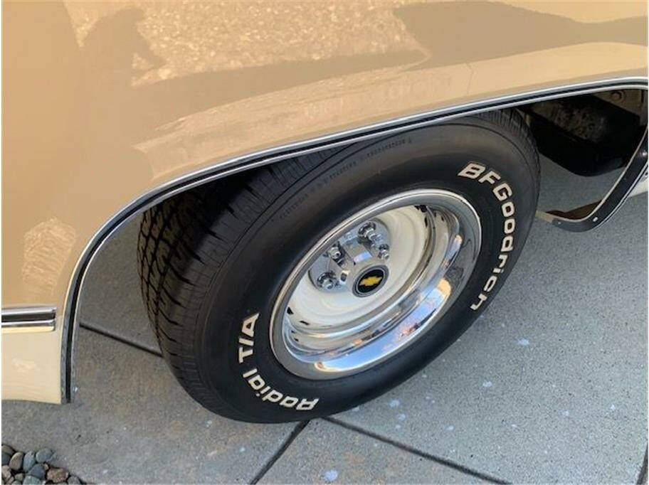 Chevrolet-c10-pickup-1978-11