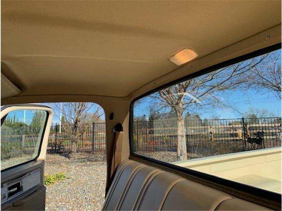 Chevrolet-c10-pickup-1978-16