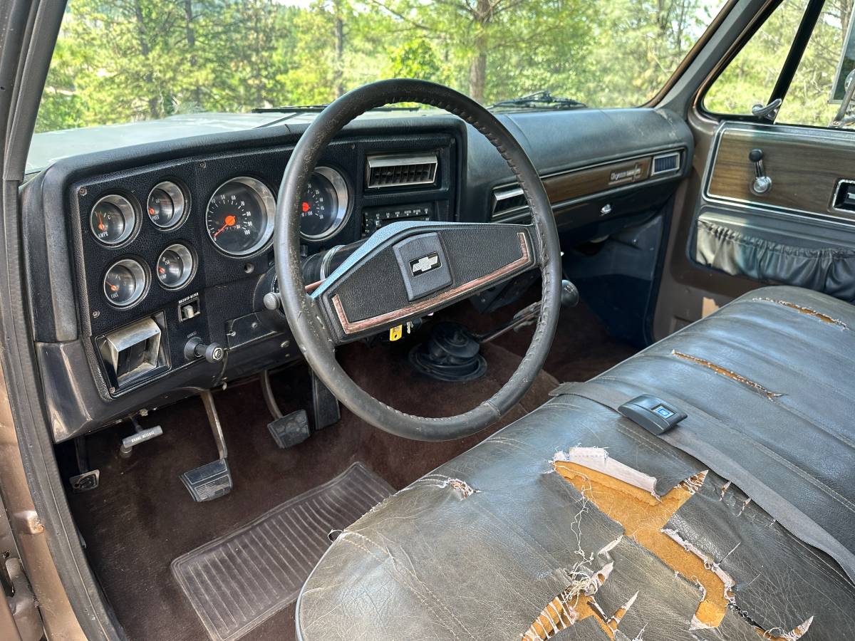 Chevrolet-c30-1973-16