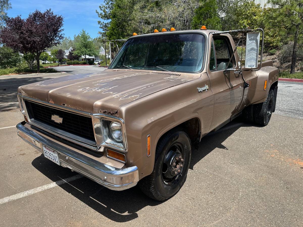 Chevrolet-c30-1973-3