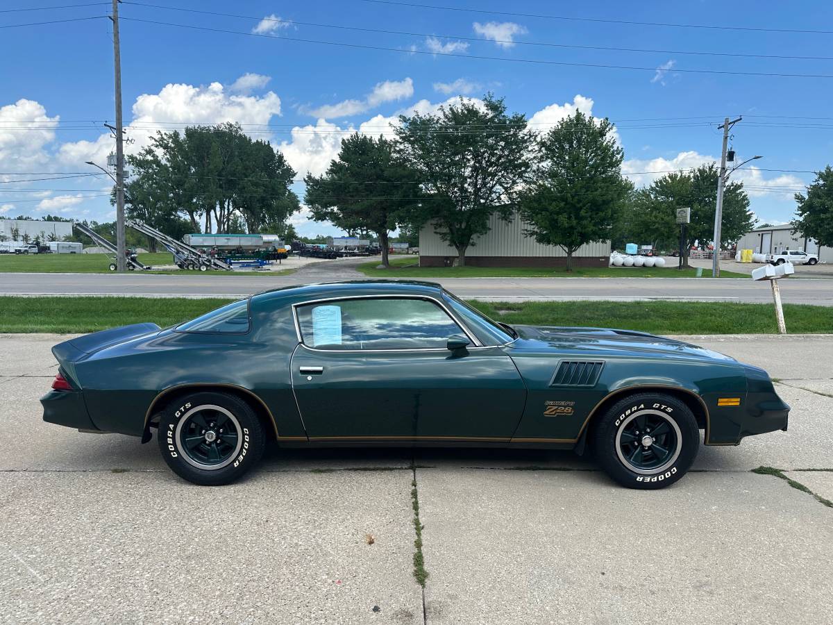 Chevrolet-camaro-1978-6
