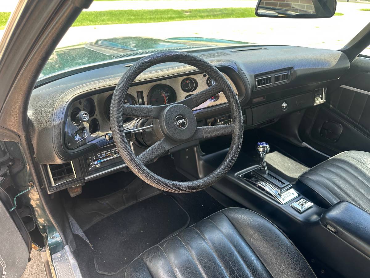 Chevrolet-camaro-1978-9