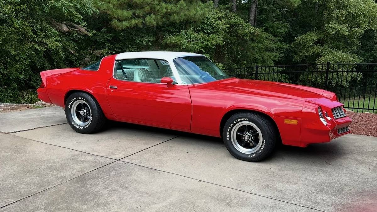 Chevrolet-camaro-1978-red-1