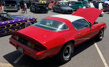 Chevrolet-camaro-1978-red-2