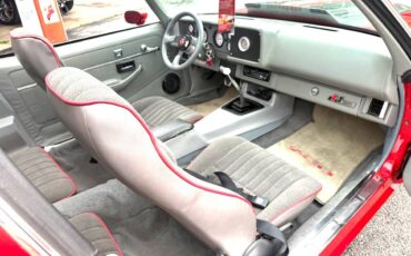 Chevrolet-camaro-1979-red-20