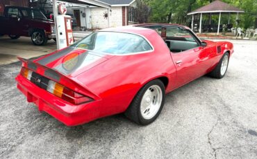 Chevrolet-camaro-1979-red-5