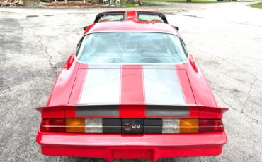 Chevrolet-camaro-1979-red-7