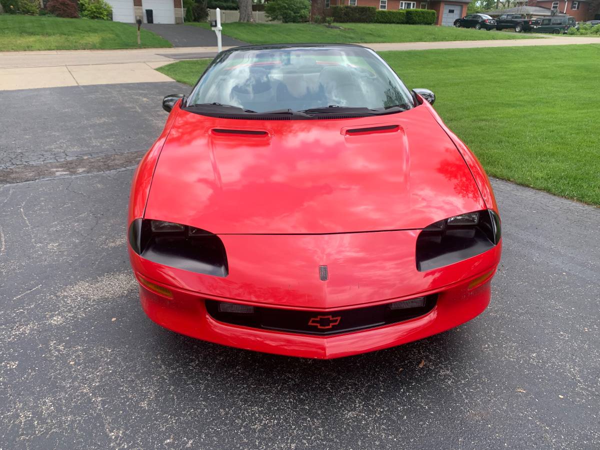 Chevrolet-camaro-1994-red-2