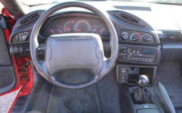 Chevrolet-camaro-sport-coupe-amp-convertible-1995-red-13