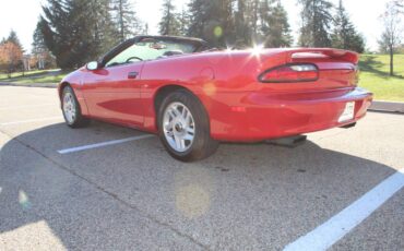 Chevrolet-camaro-sport-coupe-amp-convertible-1995-red-4