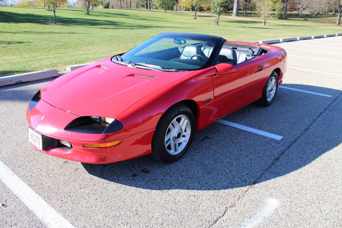 Chevrolet-camaro-sport-coupe-amp-convertible-1995-red-6