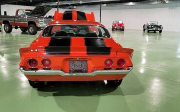 Chevrolet-camaro-ss-1972-orange-10