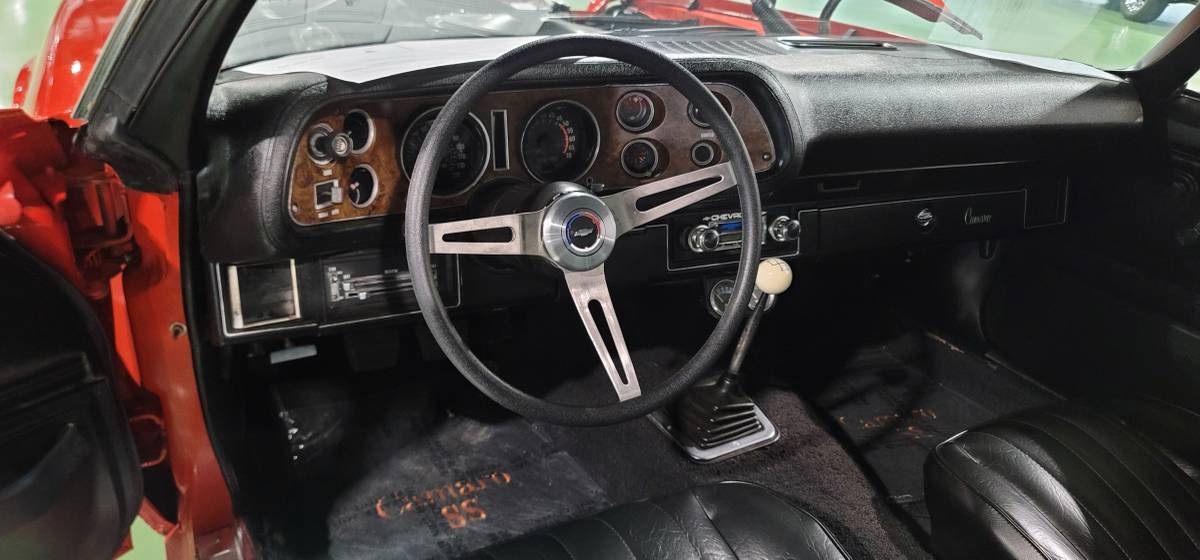 Chevrolet-camaro-ss-1972-orange-8