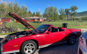 Chevrolet-camero-1984-red-3