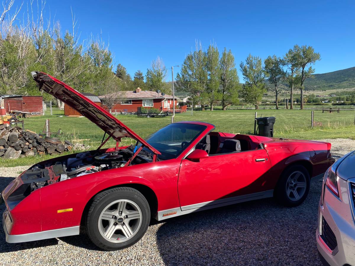 Chevrolet-camero-1984-red-3