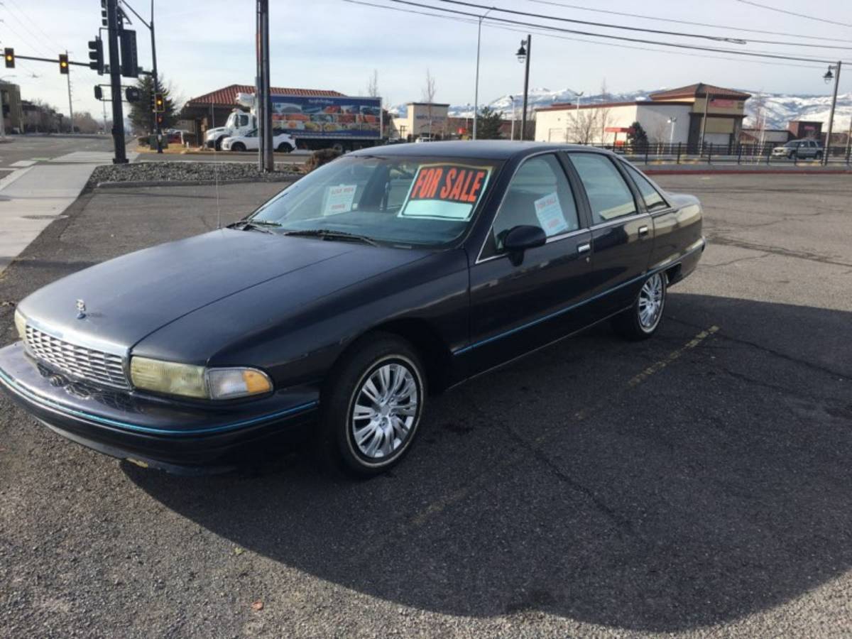 Chevrolet-caprice-1991-black