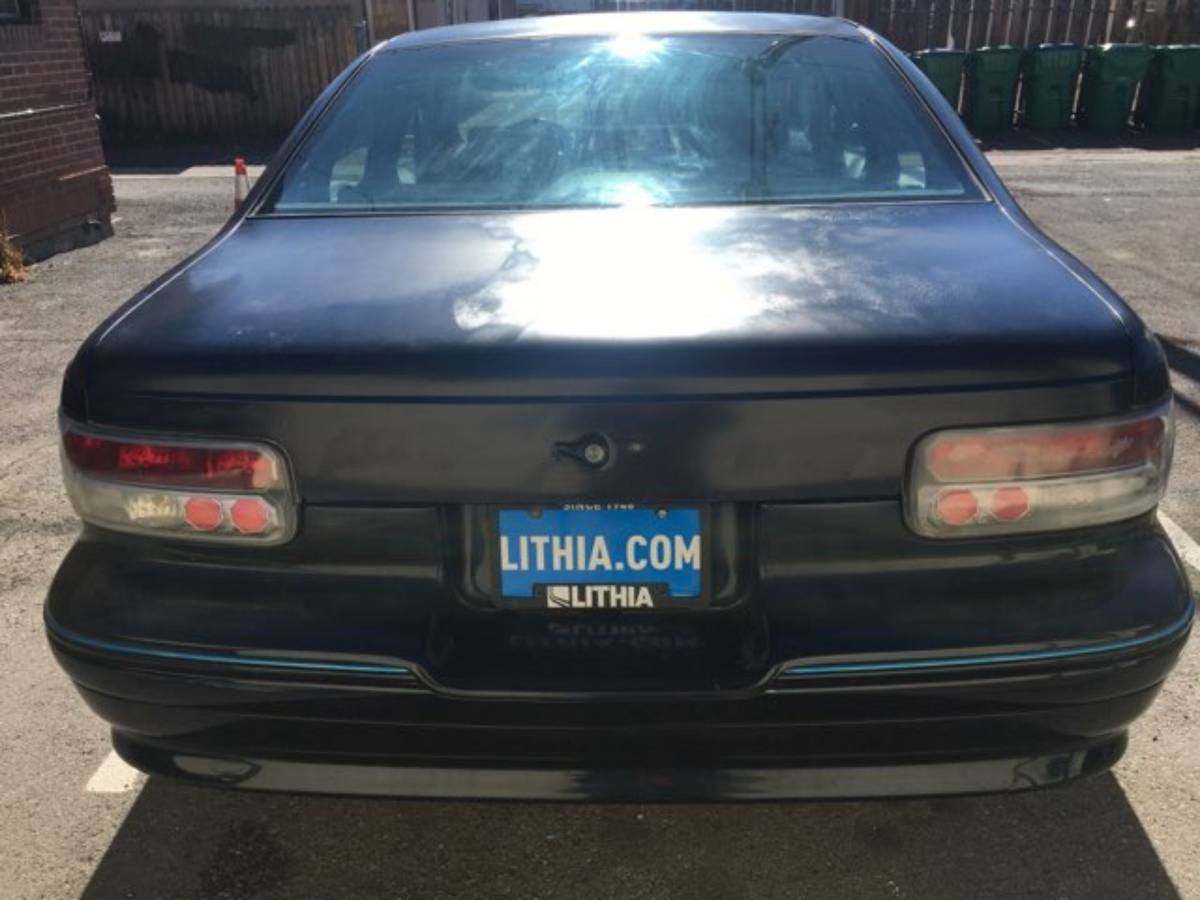 Chevrolet-caprice-1991-black-5