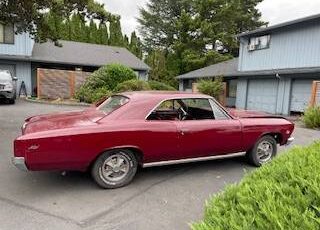 Chevrolet-chevelle-malibu-1966-red-3