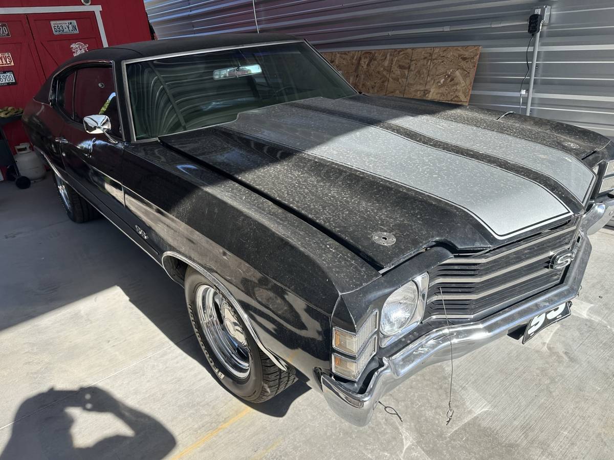 Chevrolet-chevelle-malibu-1971-black-1