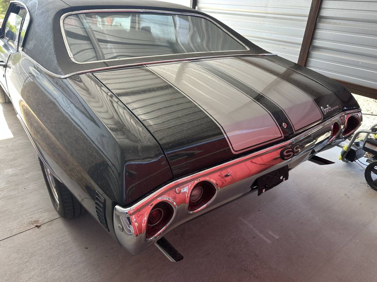 Chevrolet-chevelle-malibu-1971-black-5