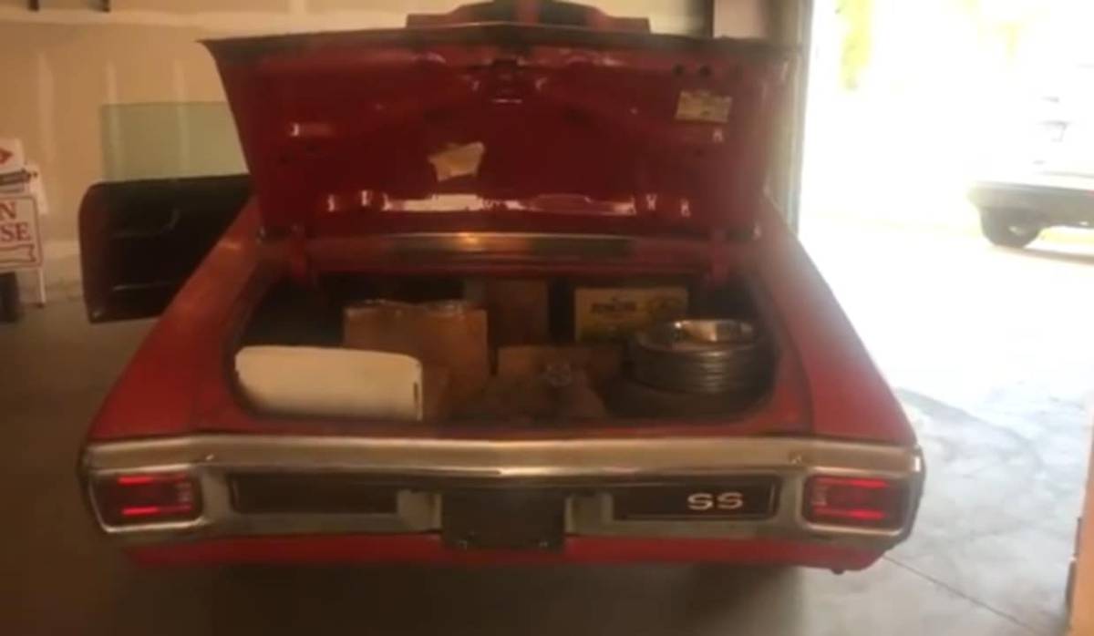 Chevrolet-chevelle-ss-1970-red-14
