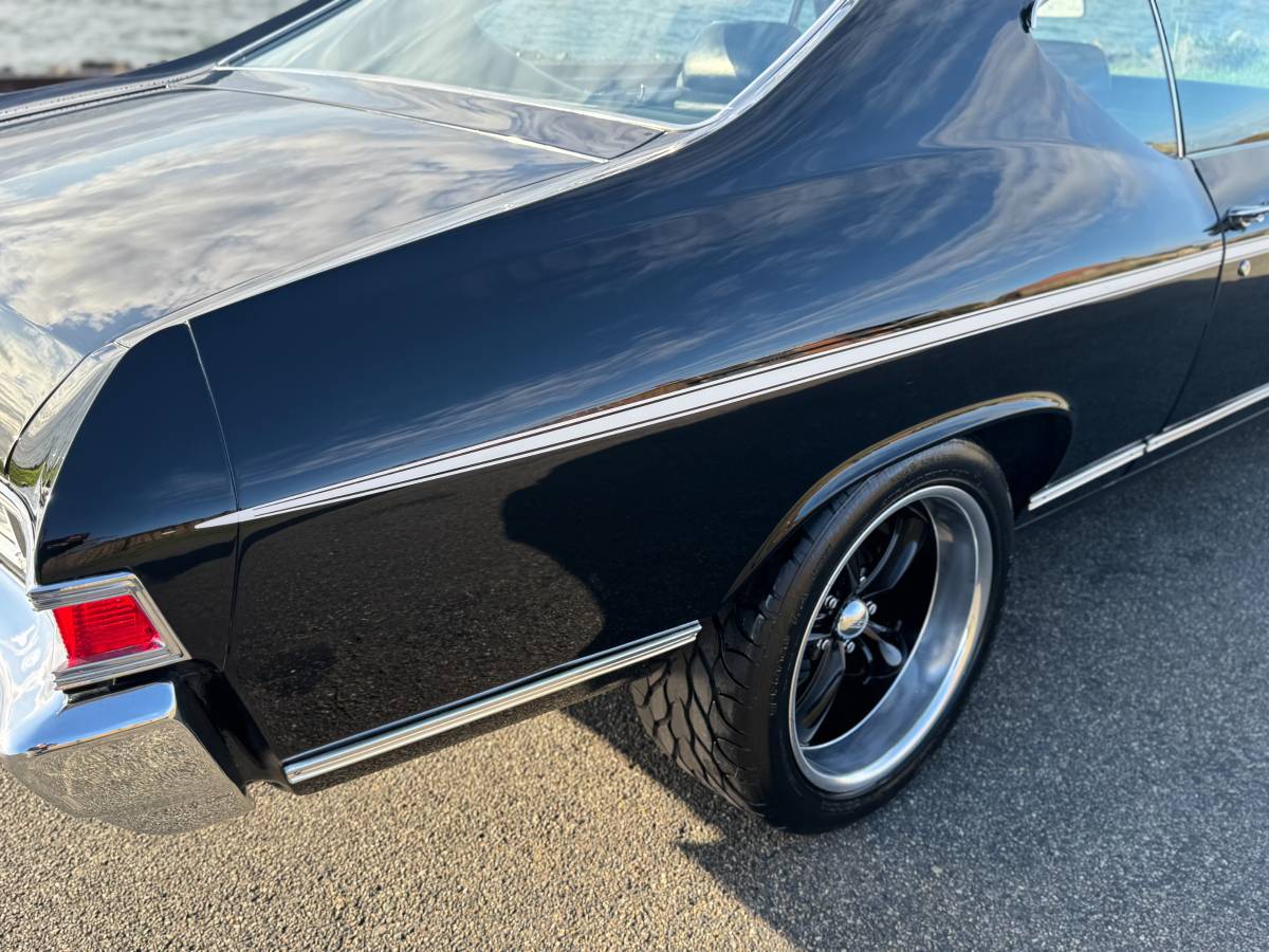 Chevrolet-chevelle-ss-tribute-1968-black-14