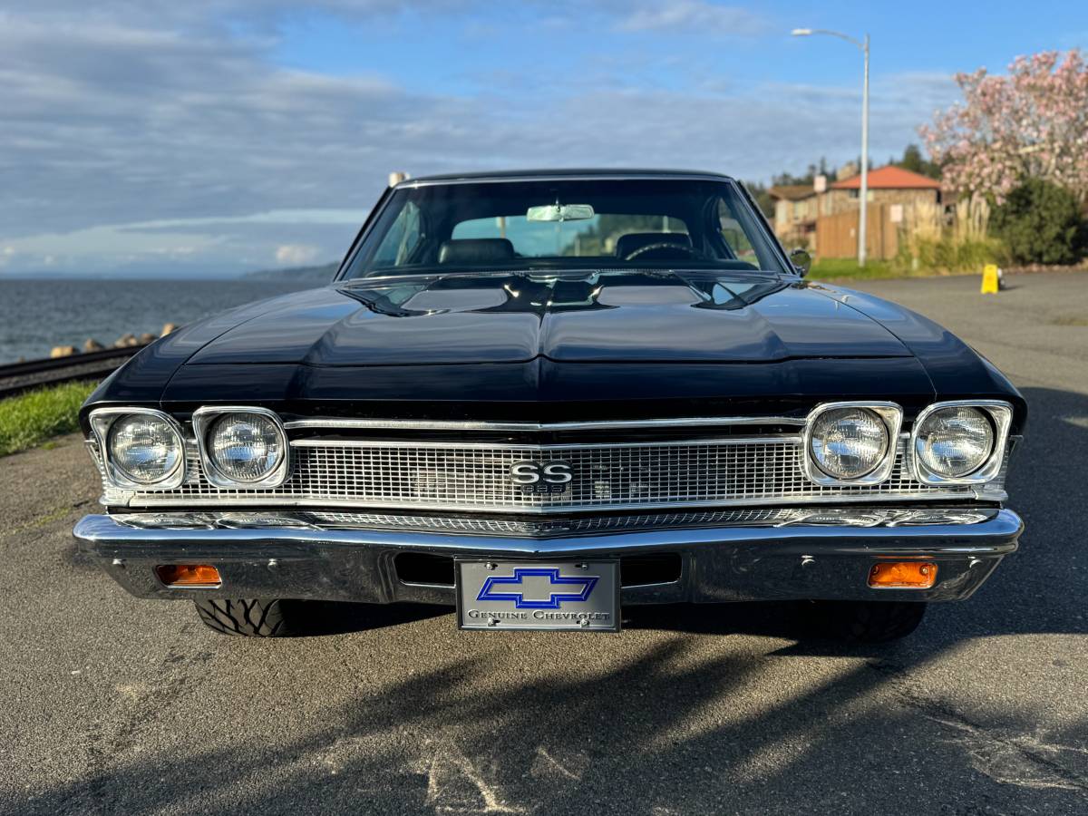 Chevrolet-chevelle-ss-tribute-1968-black-7