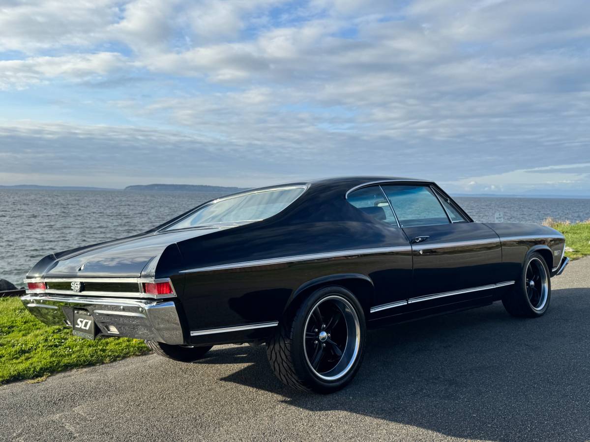 Chevrolet-chevelle-ss-tribute-1968-black-8