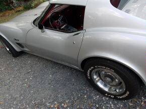 Chevrolet-corvette-1973-grey-21