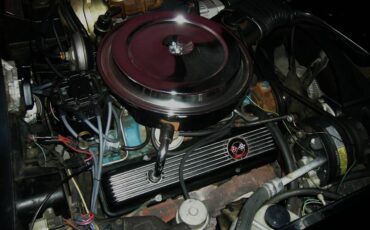 Chevrolet-corvette-1978-11