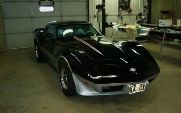 Chevrolet-corvette-1978-7