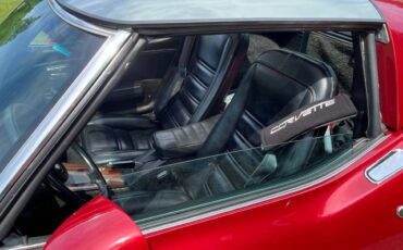 Chevrolet-corvette-1978-red-4