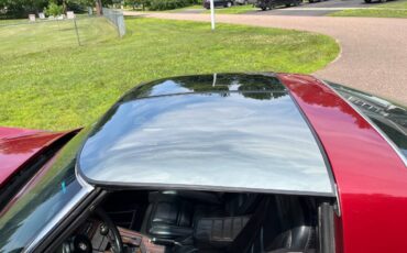 Chevrolet-corvette-1978-red-9