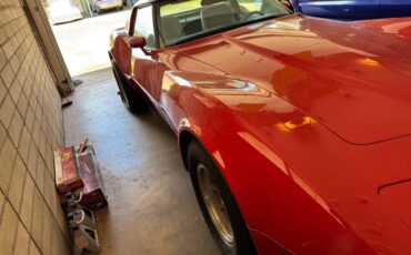 Chevrolet-corvette-1980-red-4